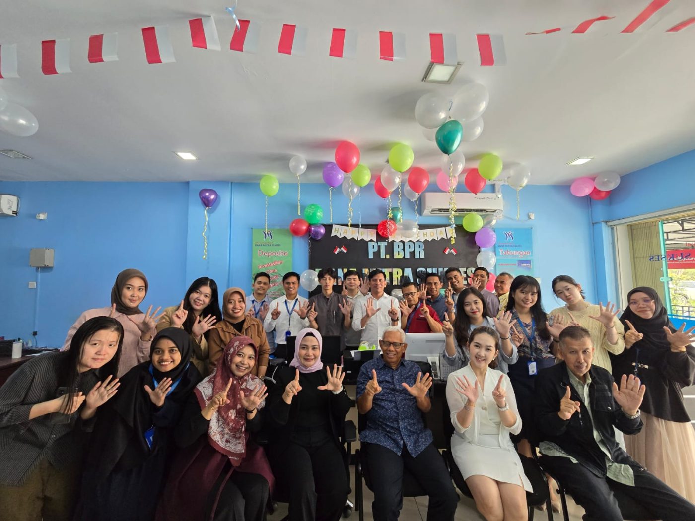 15 tahun BPR Sinergi Utama melayani masyarakat Batam — terima kasih atas kepercayaan nasabah dan dedikasi seluruh tim selama ini.